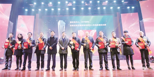 WLI_4289五版.JPG WLI_4289五版.JPG