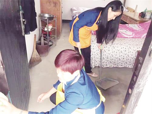 12100543五2.jpg 12100543五2.jpg