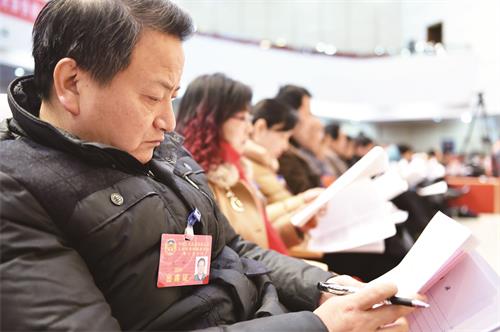 日报二版YUE_1402.JPG 日报二版YUE_1402.JPG