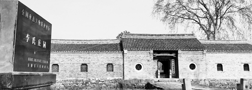 日报六版霍邱李氏庄园。记者 田凯平 摄.jpg