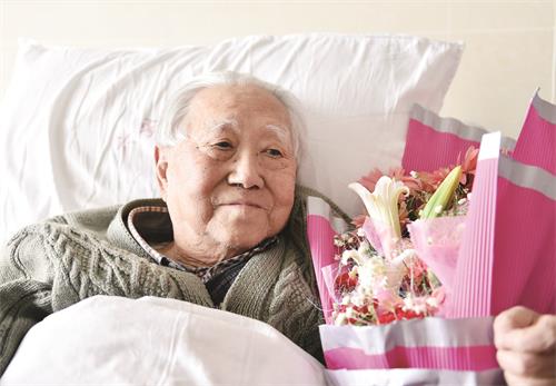 YUE一版2.jpg YUE一版2.jpg