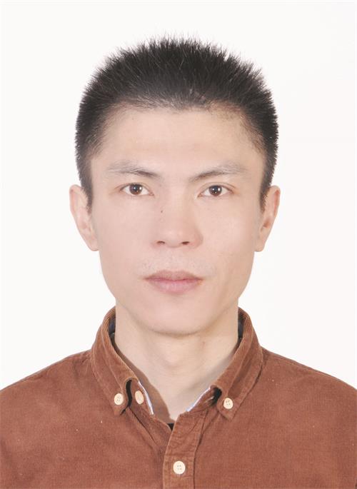 证件照刘洋.jpg 证件照刘洋.jpg