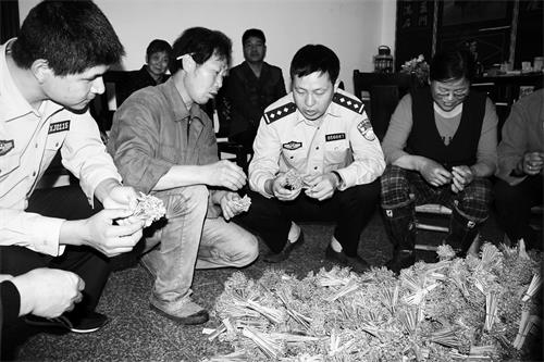 42000317三1.jpg 42000317三1.jpg