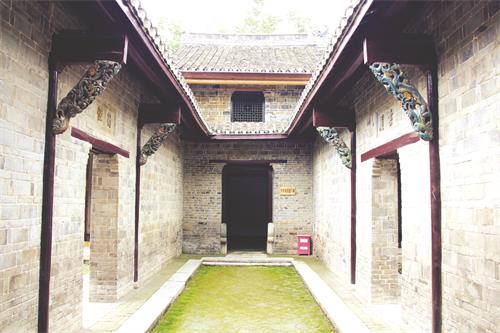 李氏庄园.jpg 李氏庄园.jpg