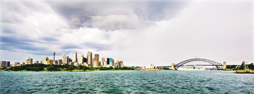 八傲然悉尼湾.jpg