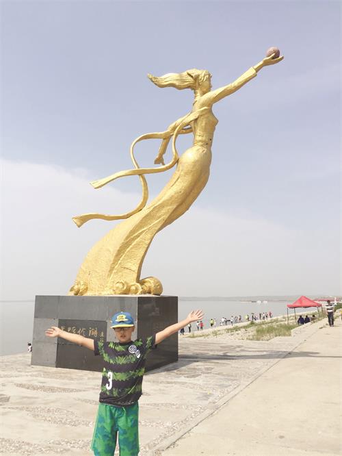 八旋转 IMG_6650.JPG