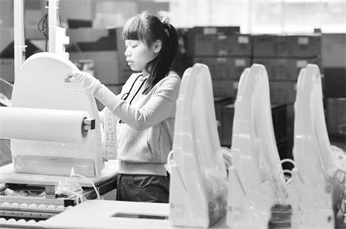 B2100138七版.jpg B2100138七版.jpg