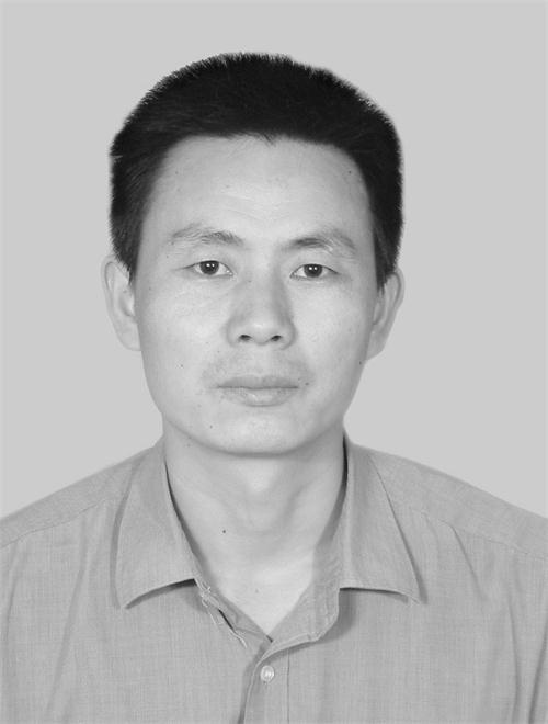 何田安50.jpg 何田安50.jpg