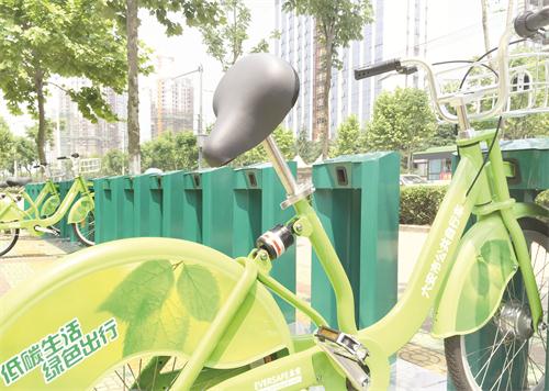 C五2001991.jpg C五2001991.jpg