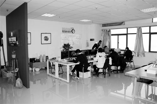 三版园内企业.JPG 三版园内企业.JPG