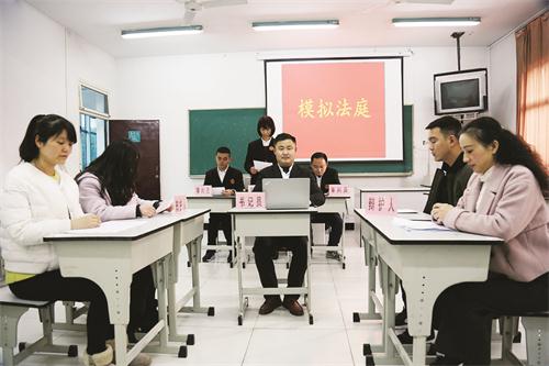 电大2.JPG 电大2.JPG