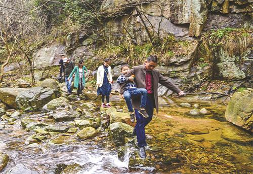 四摄影:石义良.jpg 四摄影:石义良.jpg