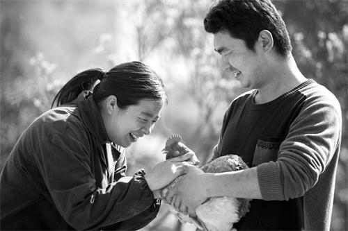 日报三版1.jpg 日报三版1.jpg