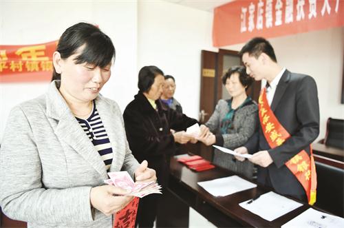 一版YUE_2781.jpg 一版YUE_2781.jpg