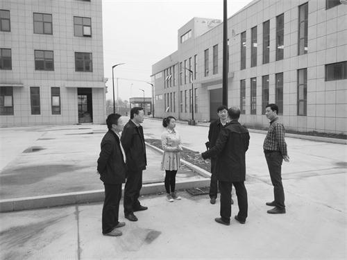 日报三版111.jpg 日报三版111.jpg