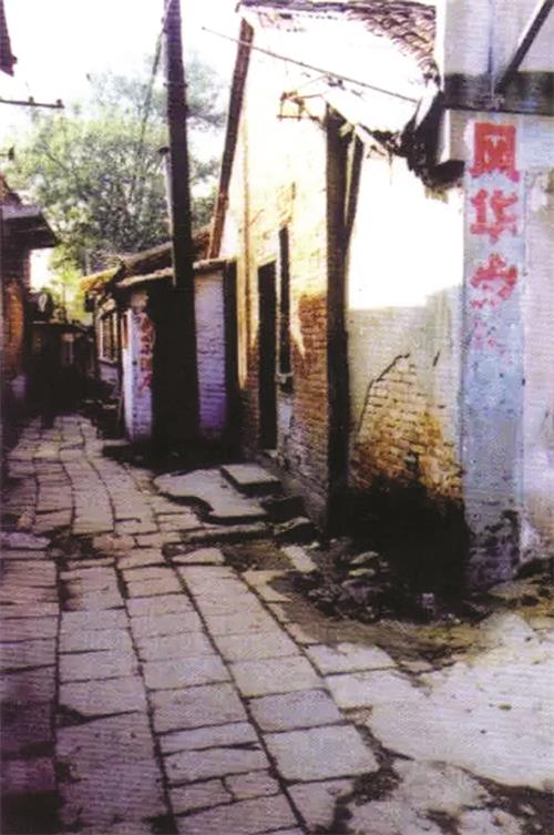 城隍庙巷.jpg 城隍庙巷.jpg