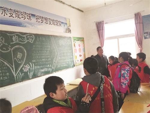 E:\12月4日5678\4日八版\看图王批量图片转换结果\4日八版3.jpg E:\12月4日5678\4日八版\看图王批量图片转换结果\4日八版3.jpg