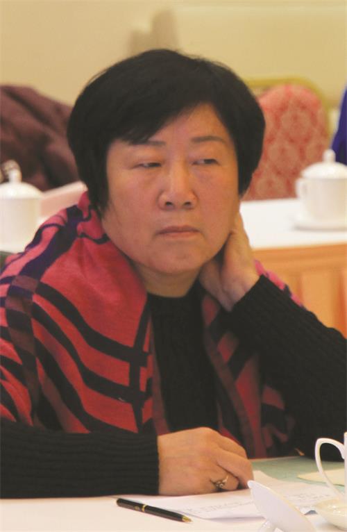 五安徽作协副主席、著名作家 潘小平.jpg