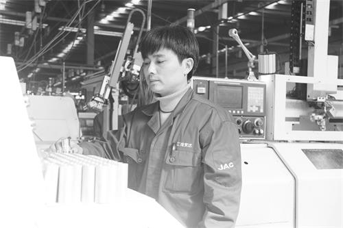 41700126三版1.jpg 41700126三版1.jpg