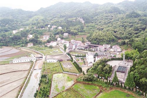 三版东港美丽乡村.JPG 三版东港美丽乡村.JPG