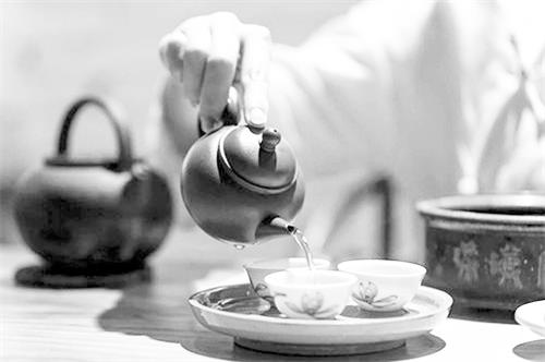 六版61301905.jpg 六版61301905.jpg