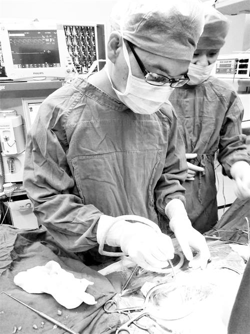 六版81700180.jpg 六版81700180.jpg