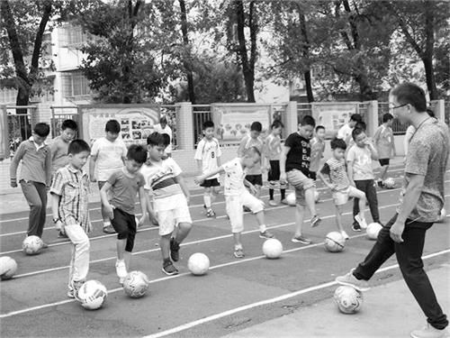 七的暑期 俱乐部.jpg