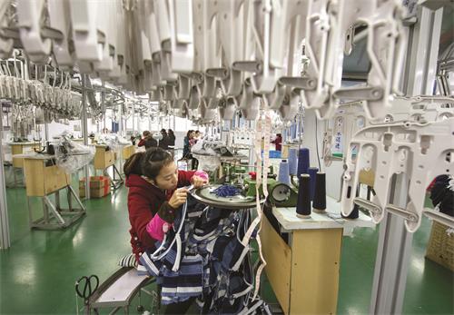 Z009 东南快报 吴爱兰 编织美好的生活 (组照4幅) (5).jpg