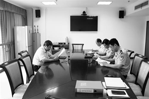 三版C2100073.jpg 三版C2100073.jpg