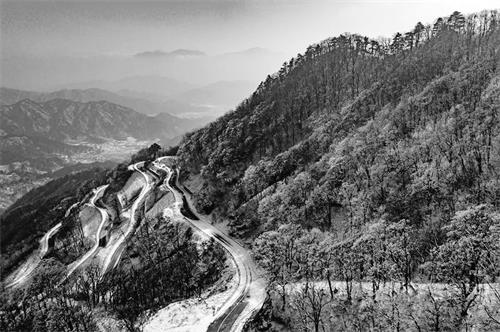 六版岭景区1.jpg