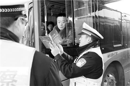三的12154947.jpg 三的12154947.jpg