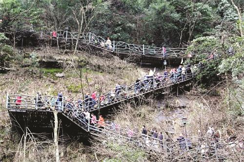 天堂寨2.jpg