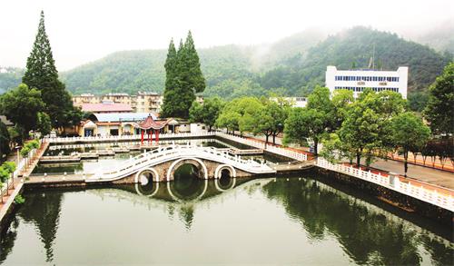 五的88888.jpg 五的88888.jpg